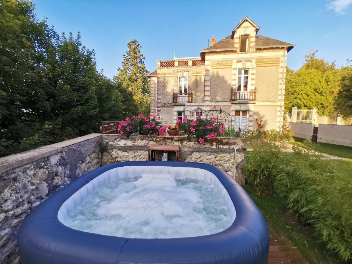 Amalouyse Studio De Charme Au Coeur Des Chateaux De Loire モンルイ・シュル・ロワール エクステリア 写真